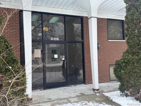 18451 W 12 Mile Road Lathrup Village City MI 48076