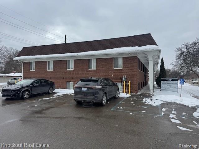 18451 W 12 Mile Road