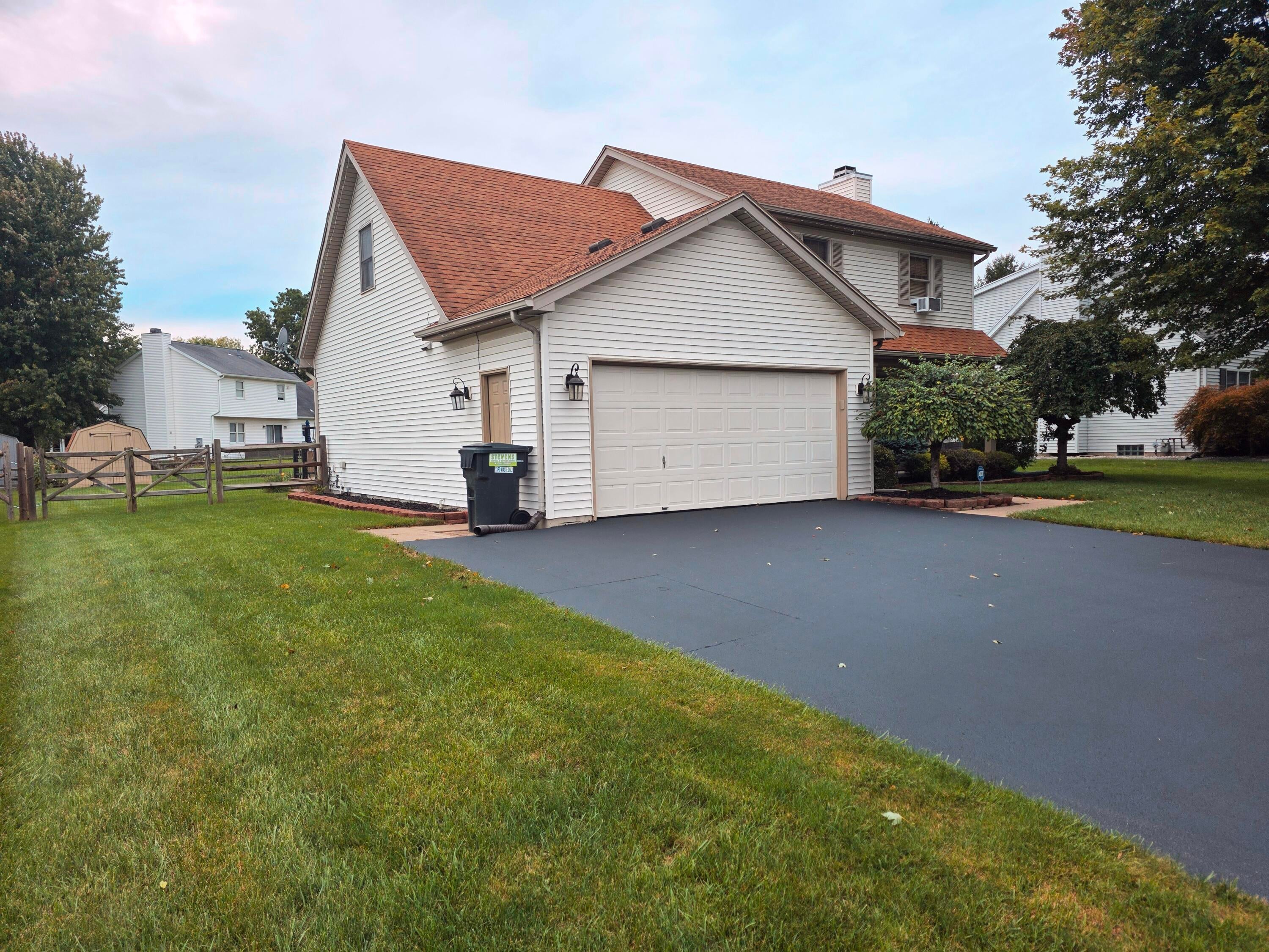 7345 Apple Grove Lane