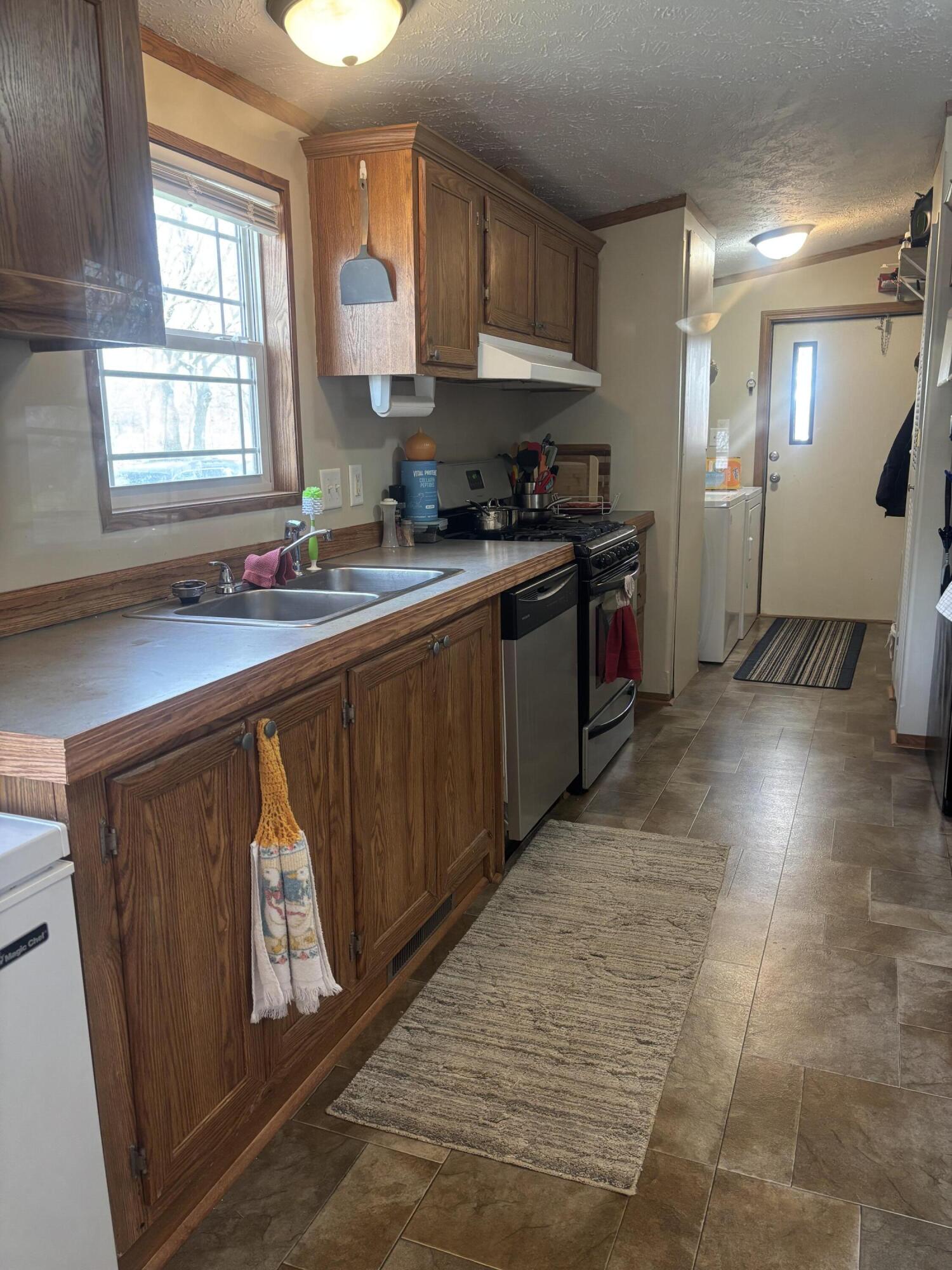 6704 Mill Stream Lane