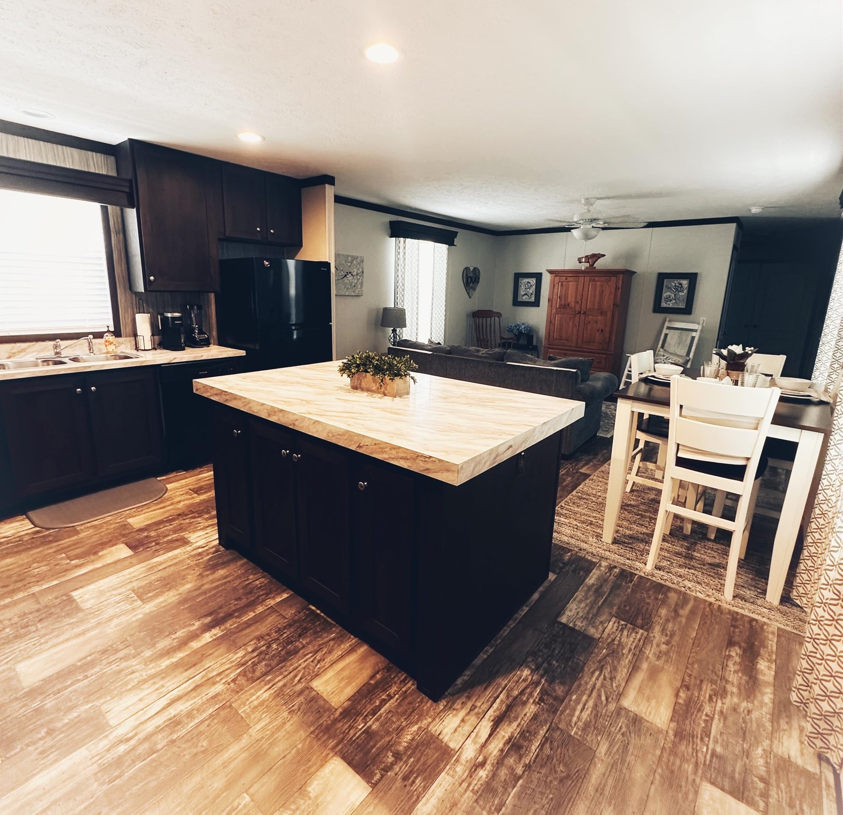 1062 Jefferson Court