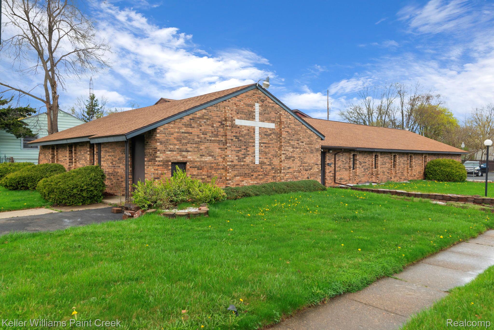 2320 Canniff Street
