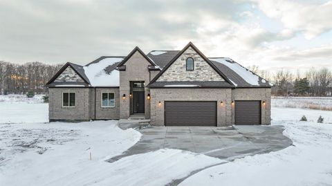 68651 Lake Angela Pointe Street Richmond City MI 48062