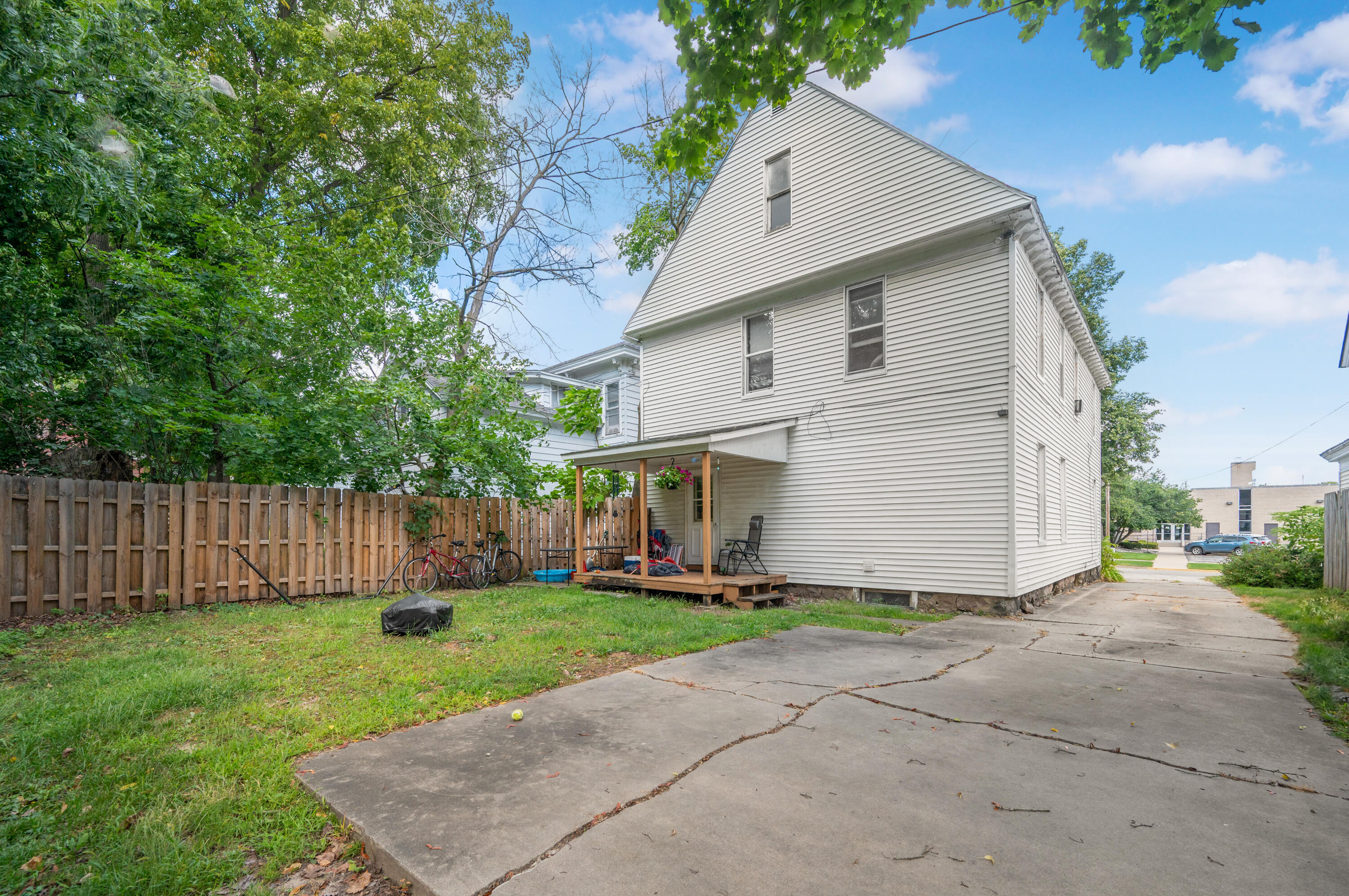 420 Linden Street