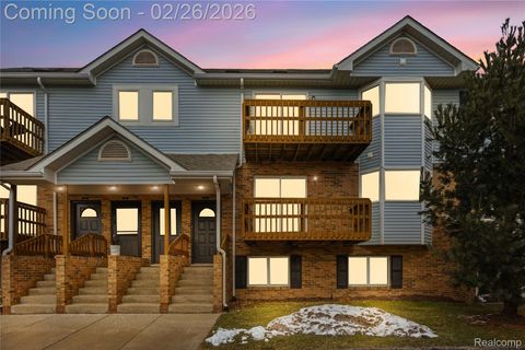 253 Pinewood Circle Plymouth City MI 48170