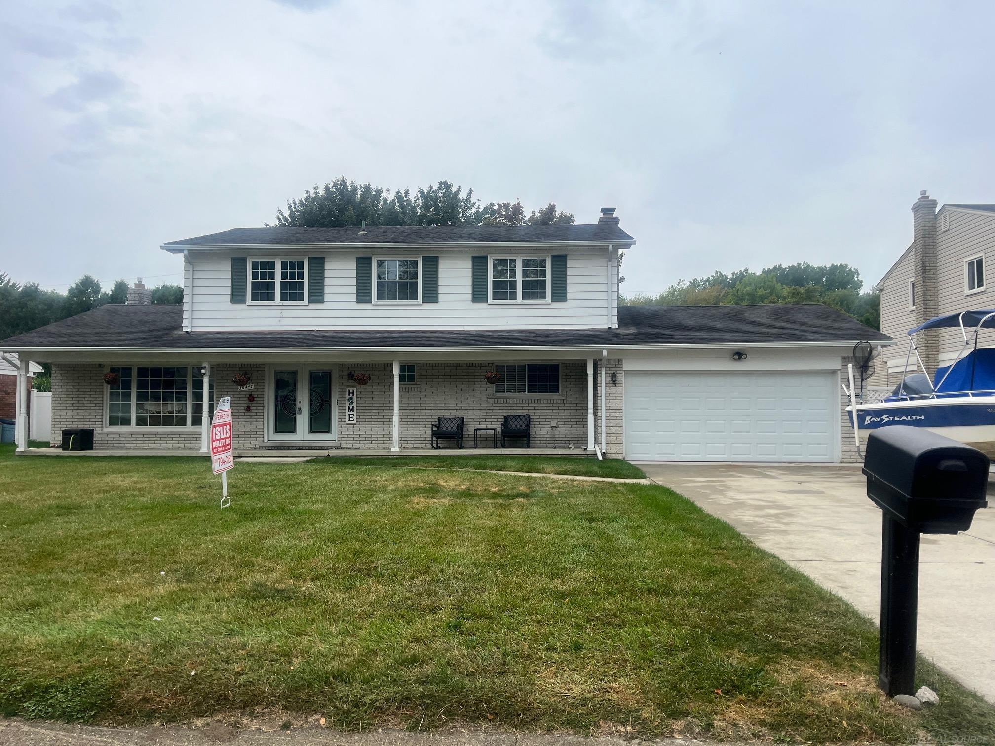 38447 Foxcroft Boulevard