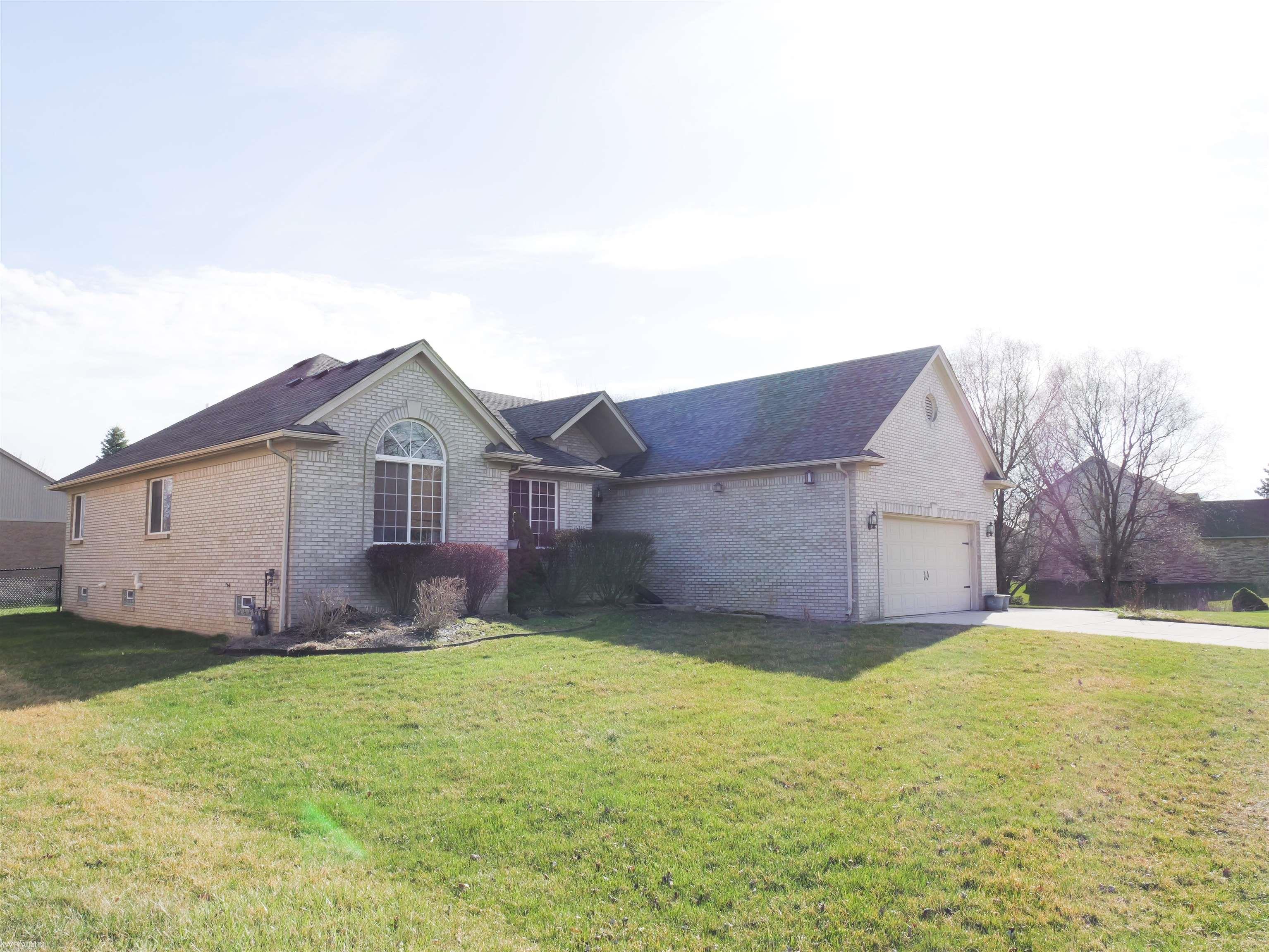 36346 Saint Clair Drive