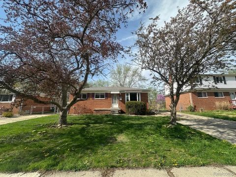 30026 Bock Street Garden City City MI 48135