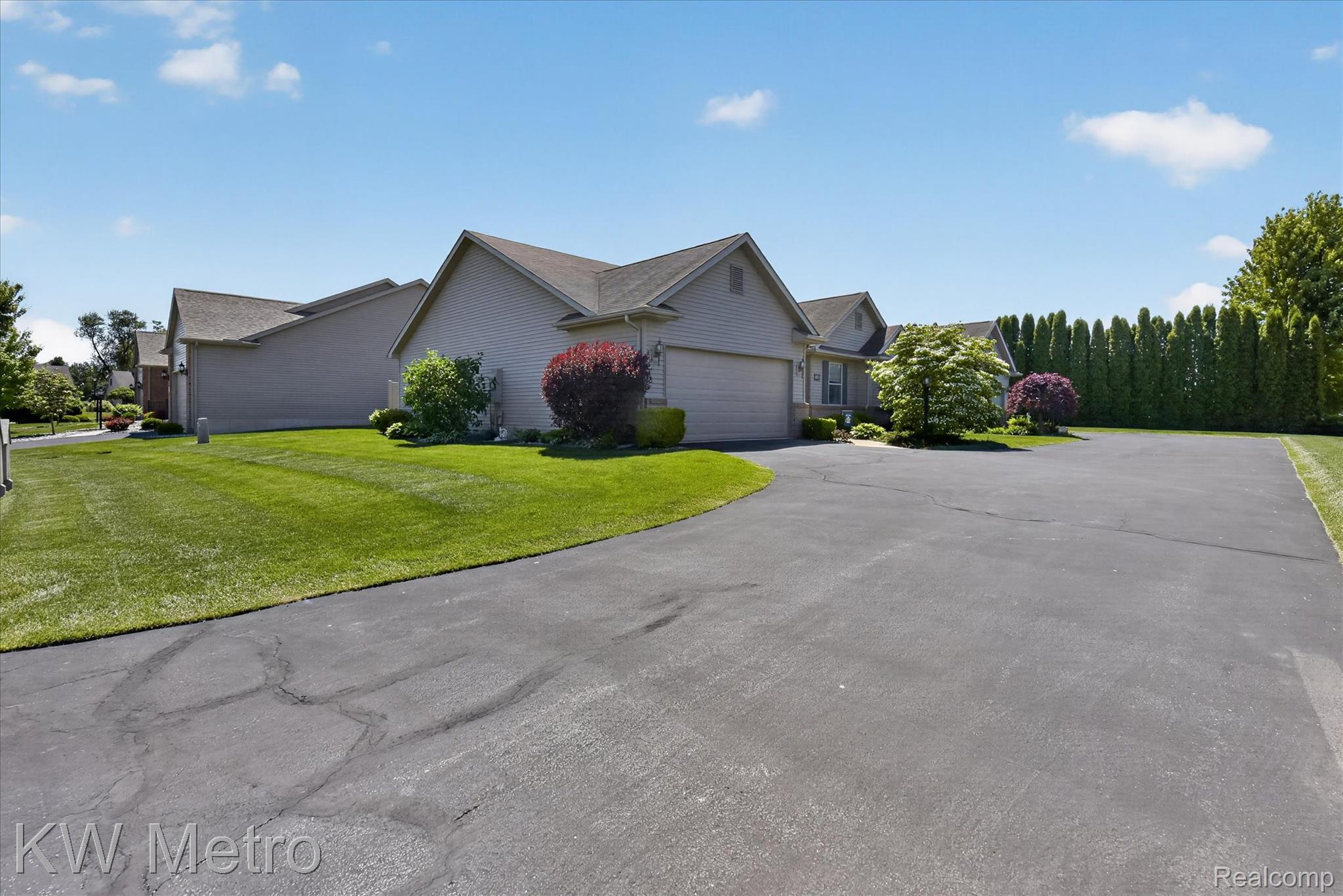 717 Koreys Circle