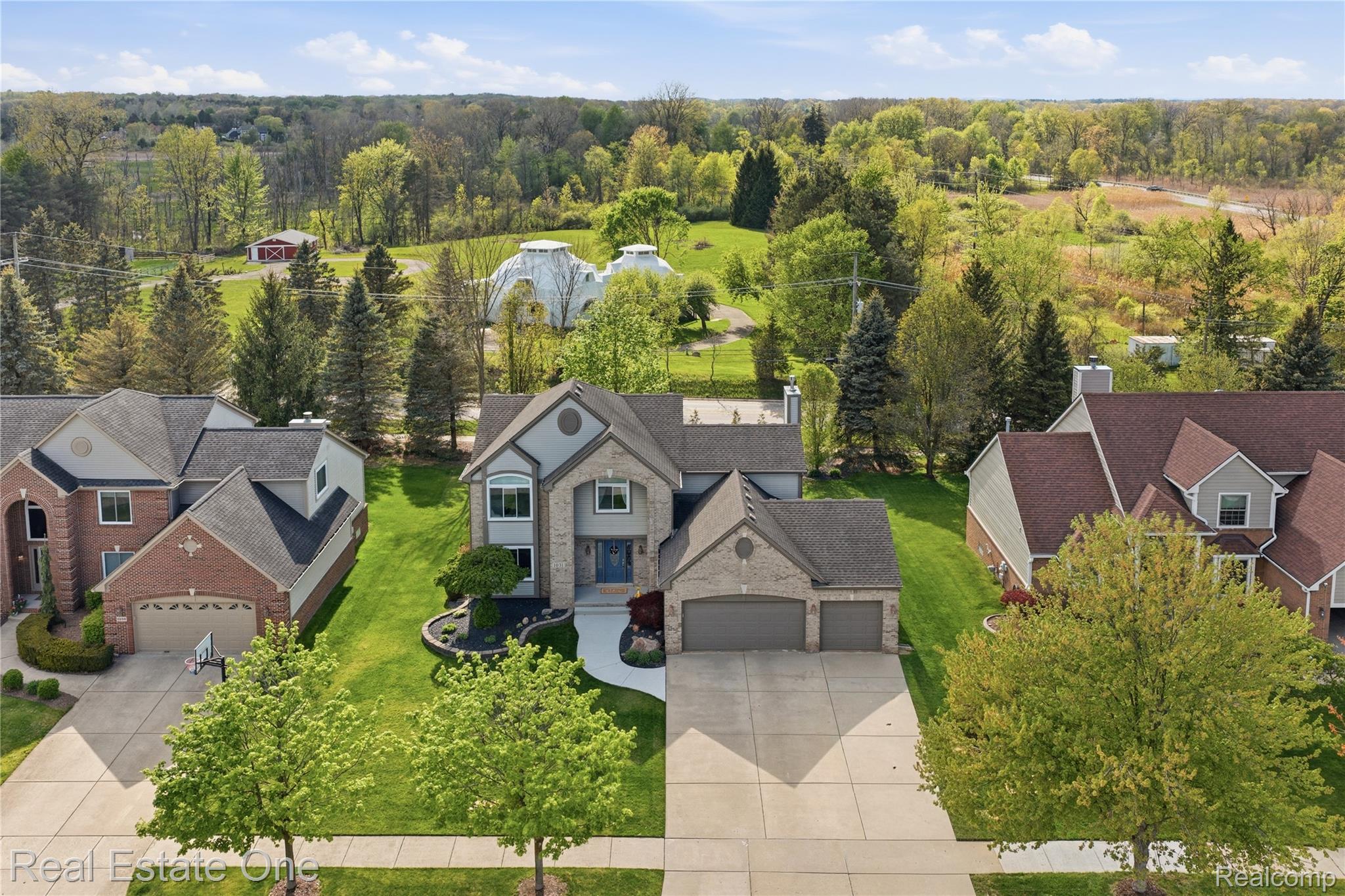 1031 Crestwood Court
