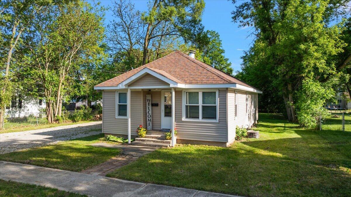 78 Carrie Street NW