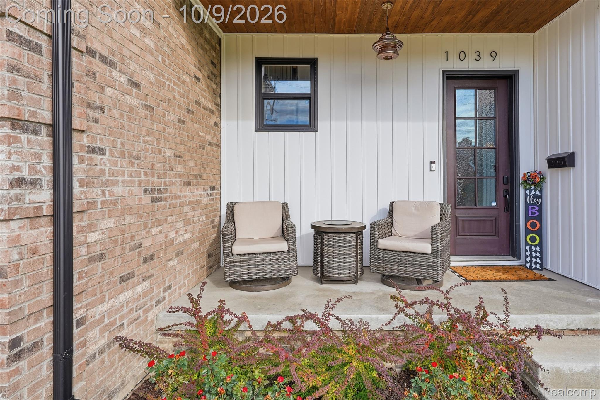 1039 6th Street