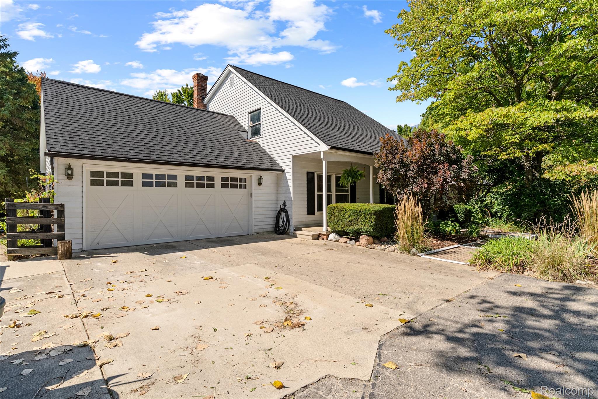 2715 Cullen Road