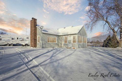 7105 Lessiter Road NE Grattan Township Kent MI 48809