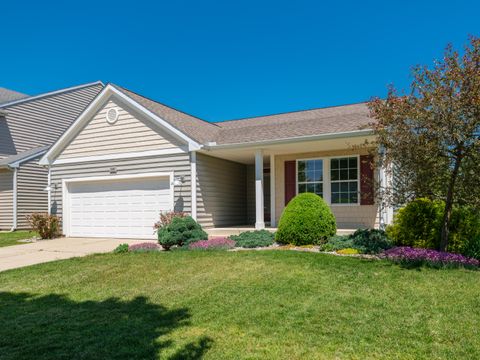 Photo of 1108 Gardner Pond Lane, Vicksburg Village, MI 49097 (MLS # 66026025322)