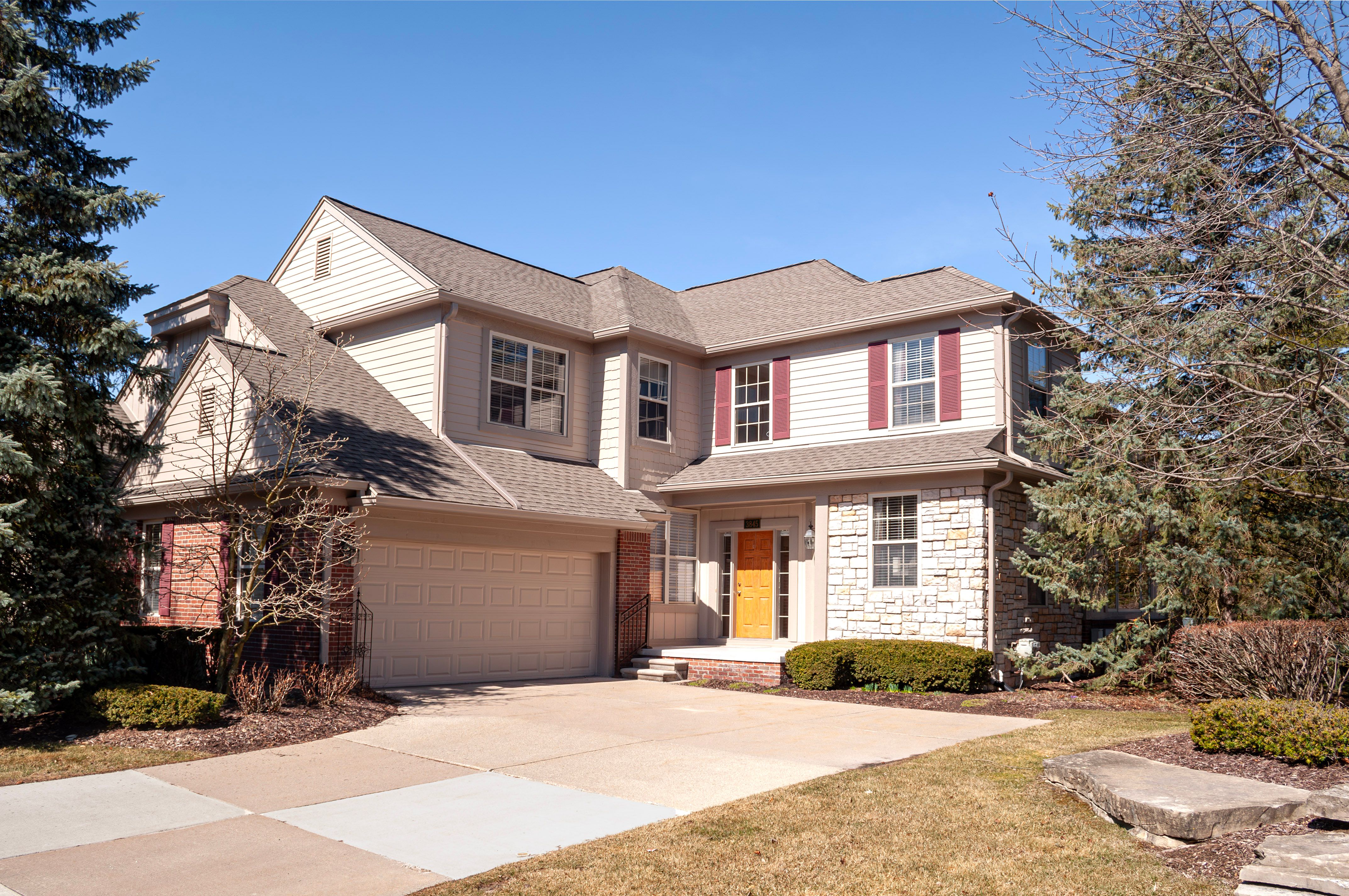 3845 Winding Brook Circle