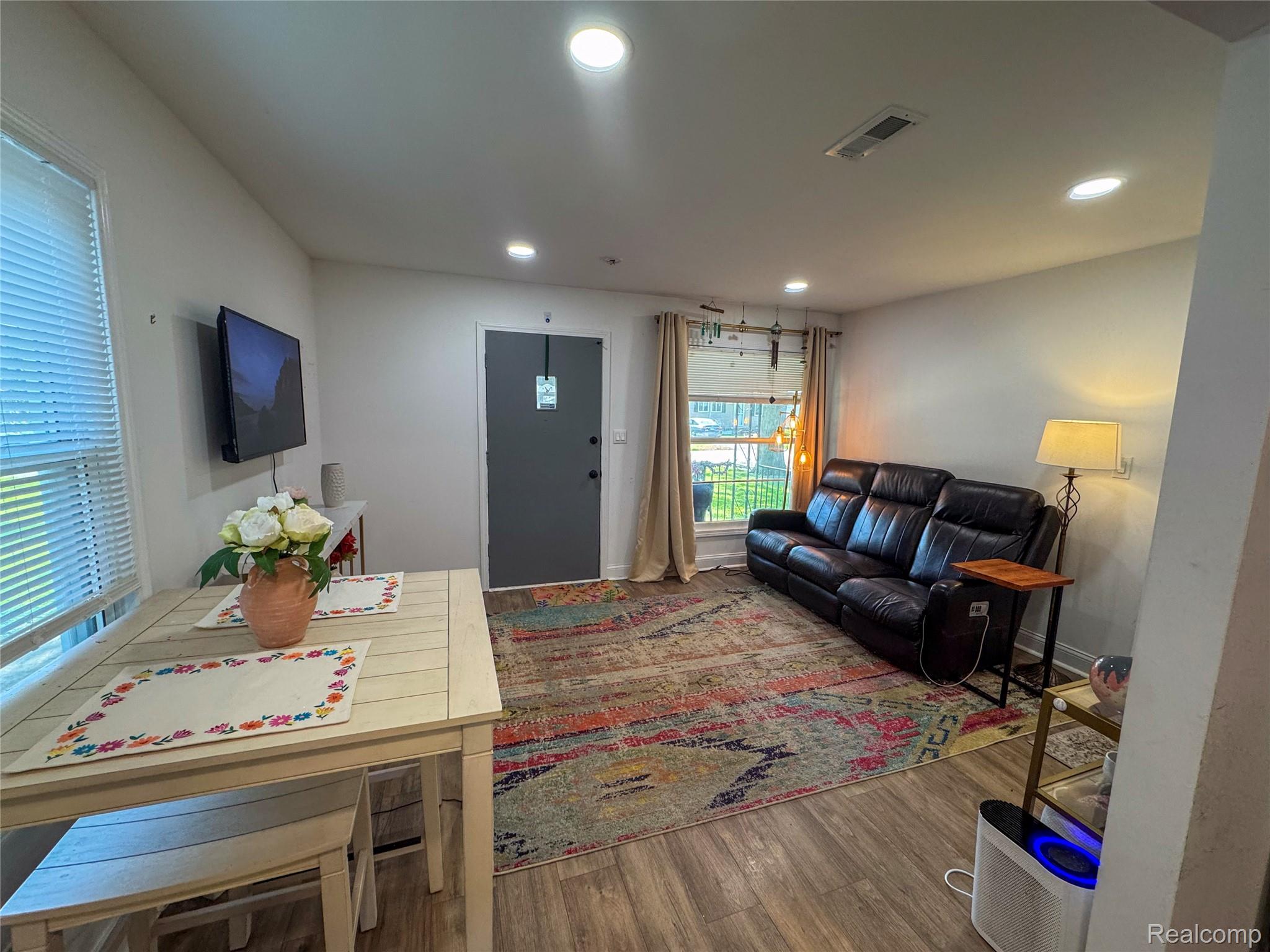 15684 McGuire Street