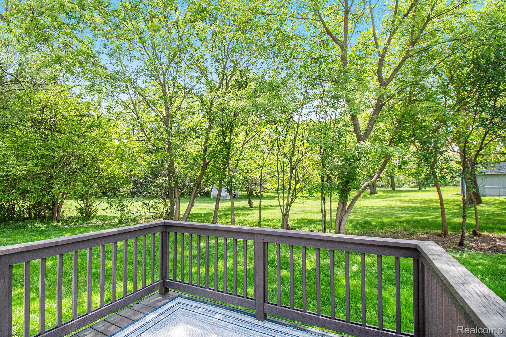 136 Meadow Lane