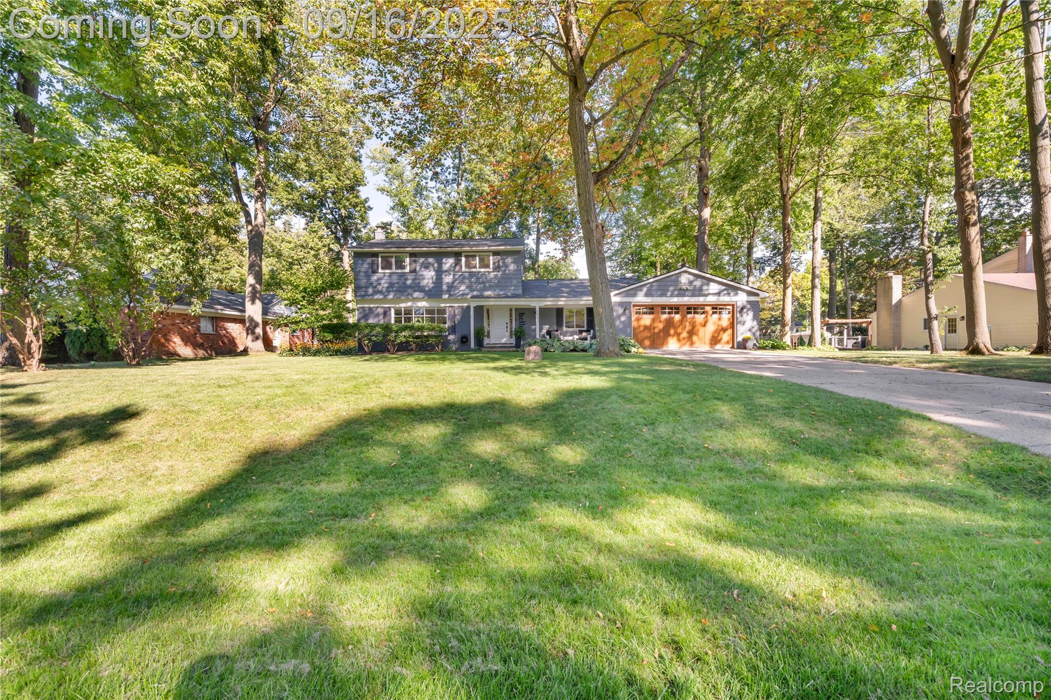 5920 Warbler Drive