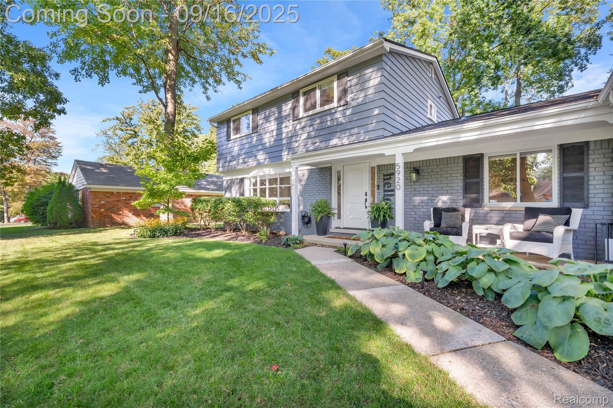 5920 Warbler Drive