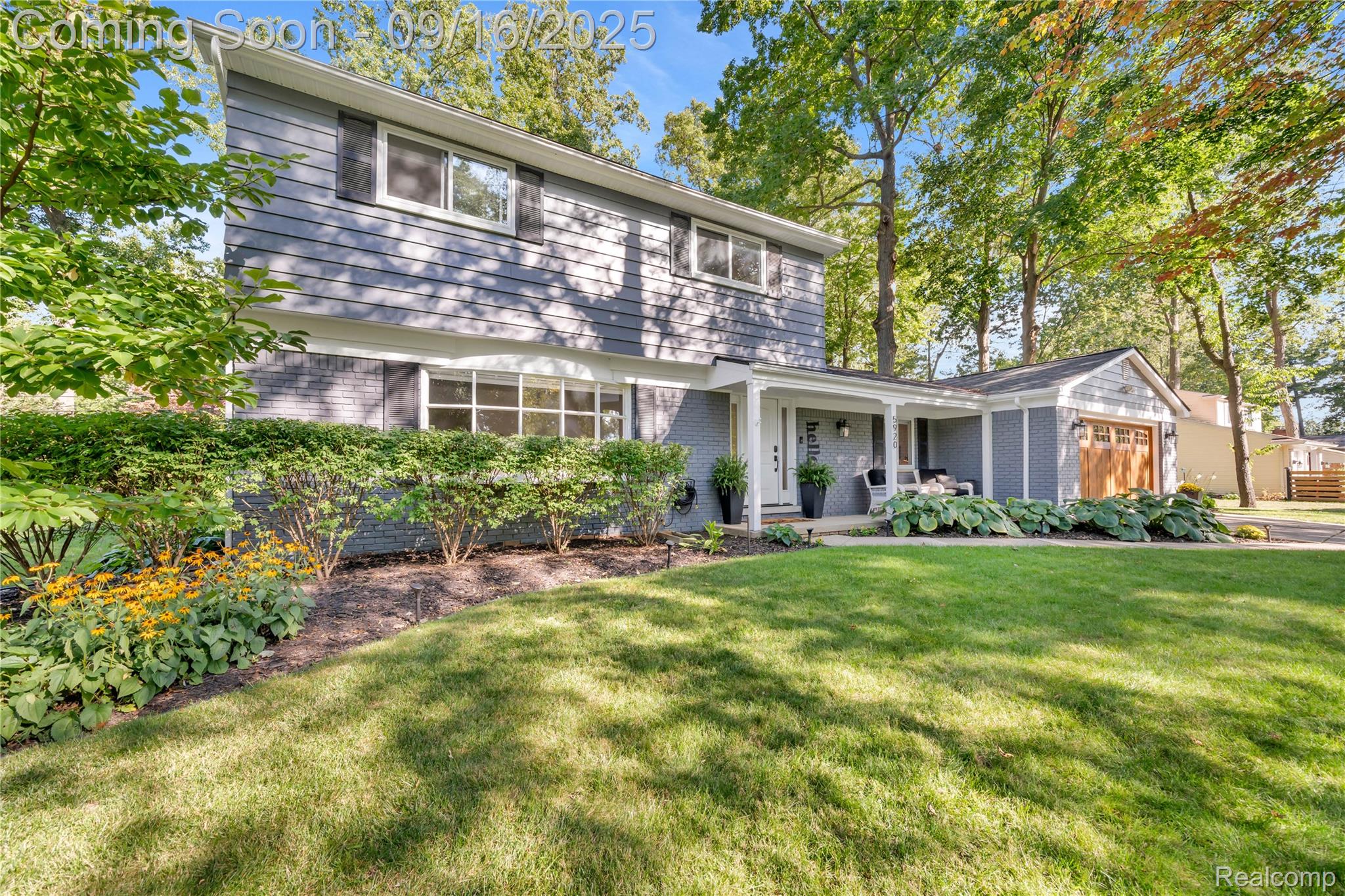 5920 Warbler Drive