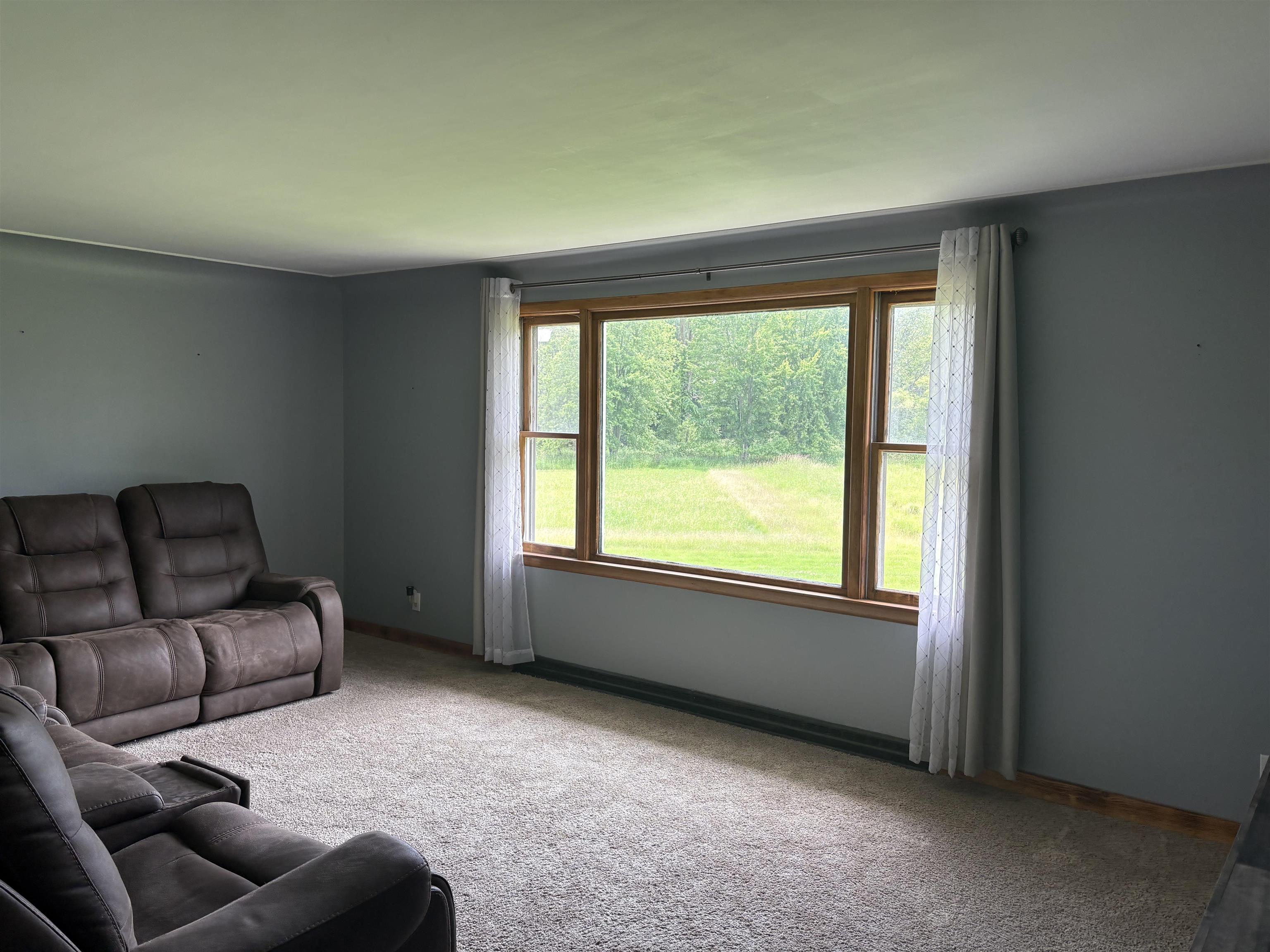 10510 S Hemlock