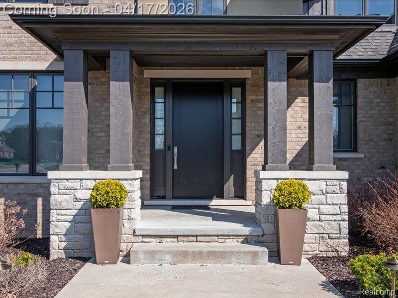 3824 Poppleton Court