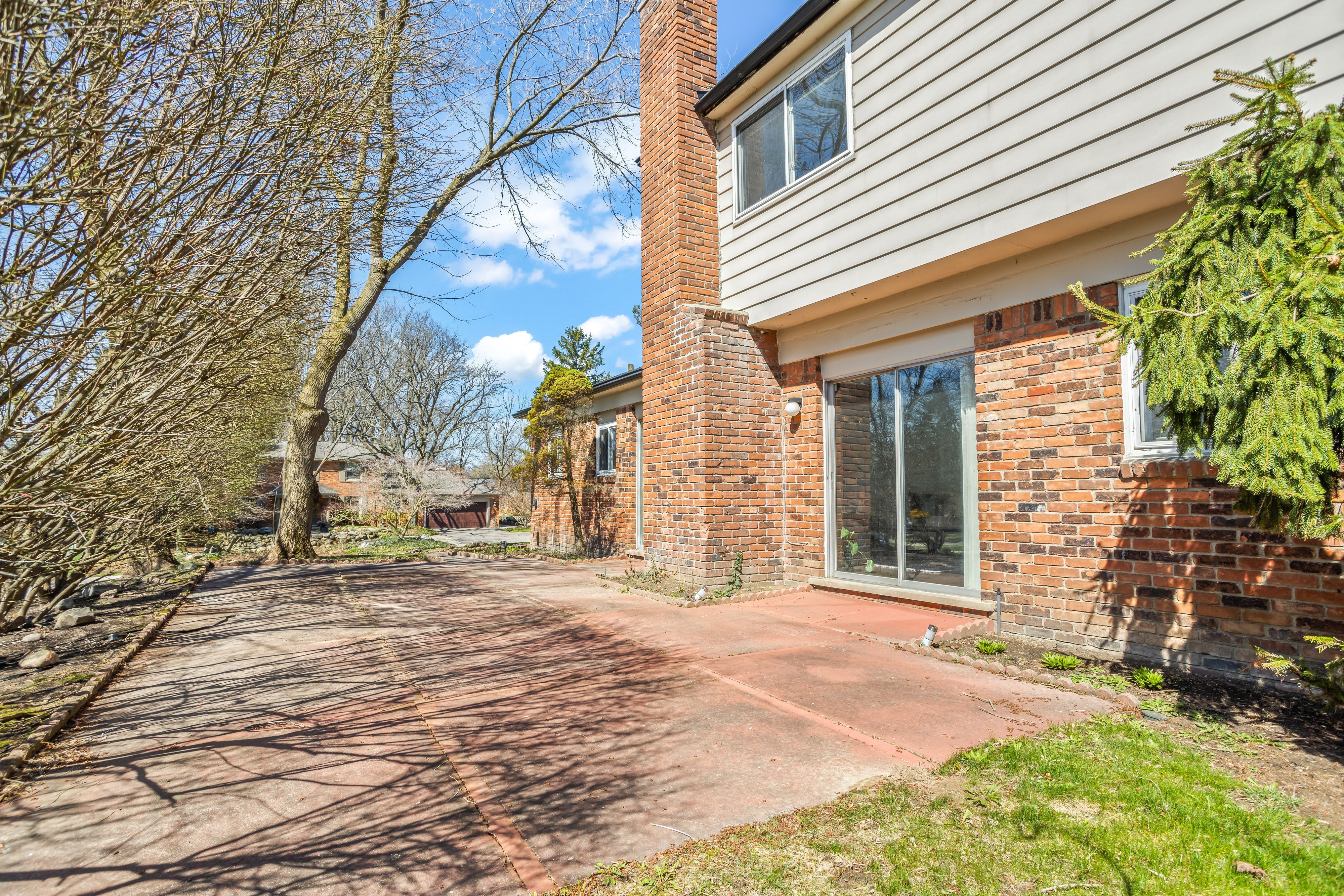 33777 HERITAGE HILLS Drive
