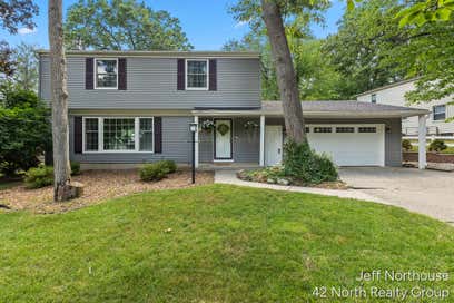 4619 Meryton Avenue NW Alpine Township MI 49321