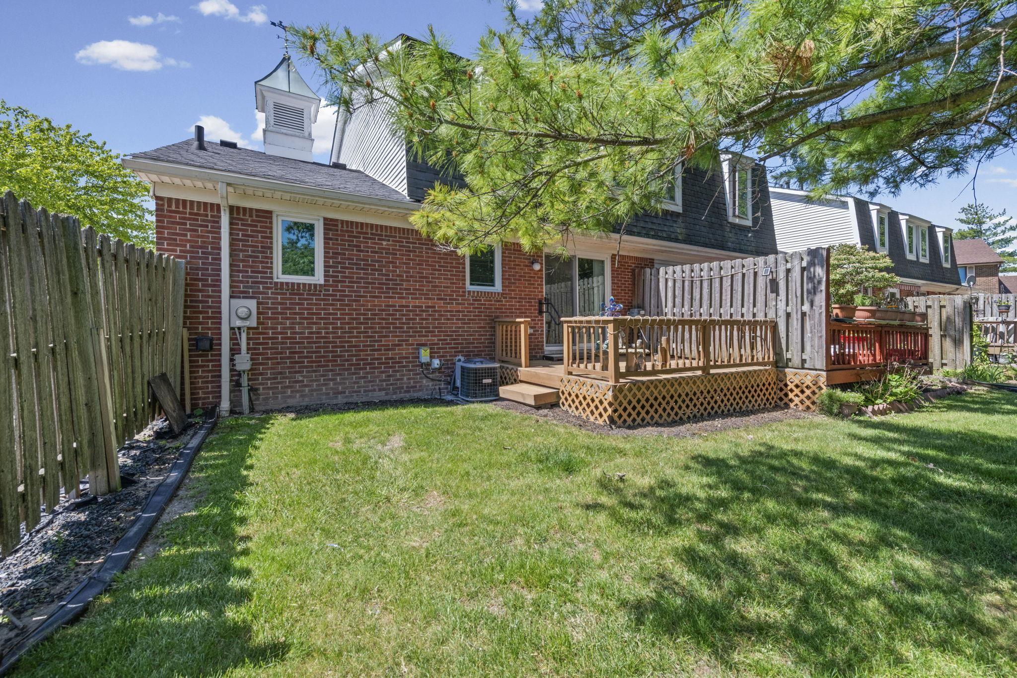 500 Pineview Court