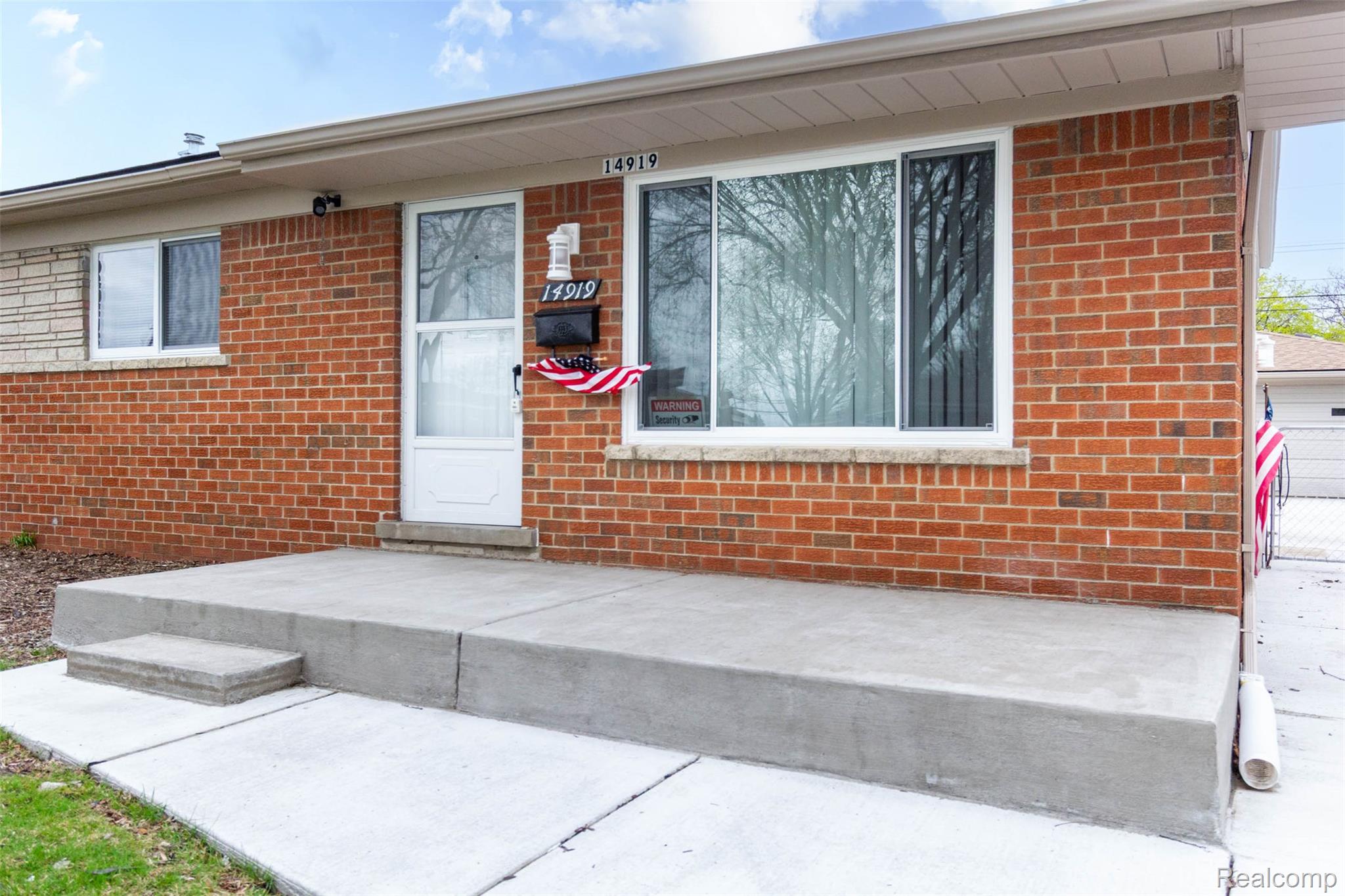 14919 Masonic Boulevard