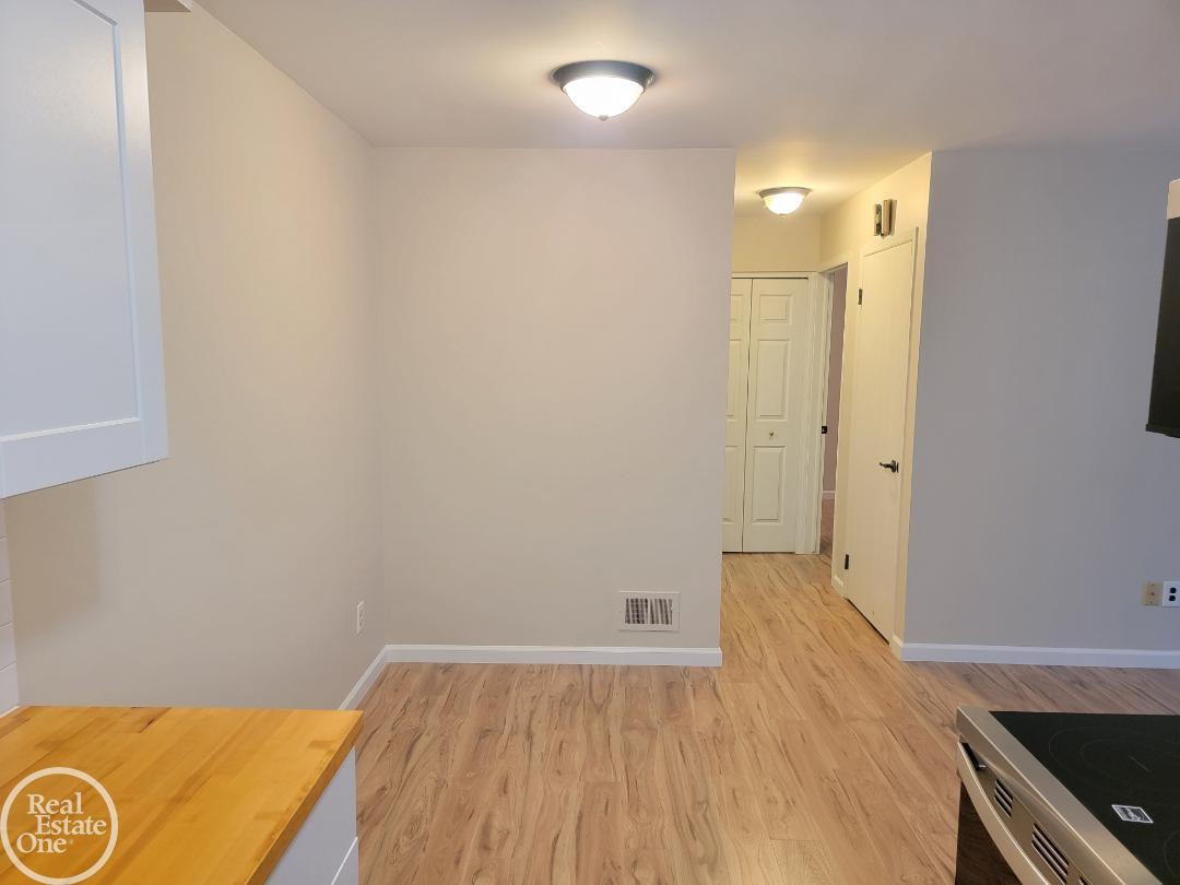 17118 Kingsbrooke Drive