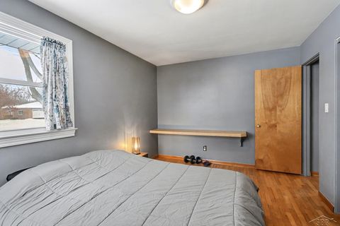 Tiny photo for 1308 N Dewitt Street, Bay City City, MI 48706 (MLS # 61050196383)