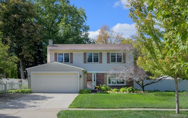 3627 BRISTOL DR, TROY, MI 48083 - Image 31317fb2cbc09a8a6b9f1261b2f4d3c1/1692774426