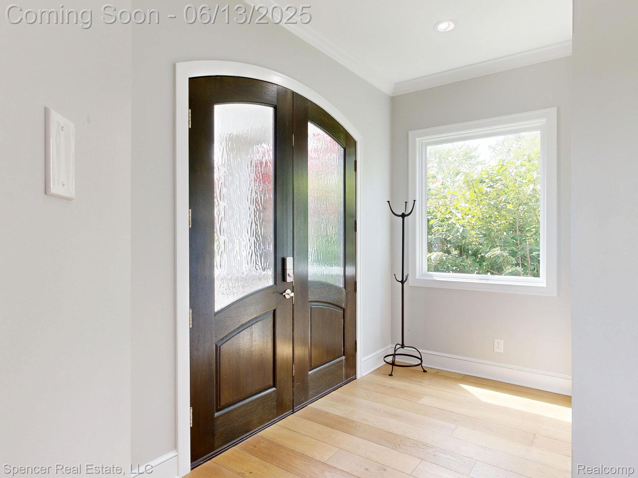 571 Dunleavy Drive