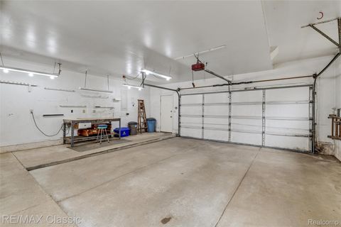 Tiny photo for 3642 Ashview Street, West Bloomfield Charter Township, MI 48324 (MLS # 20261018401)