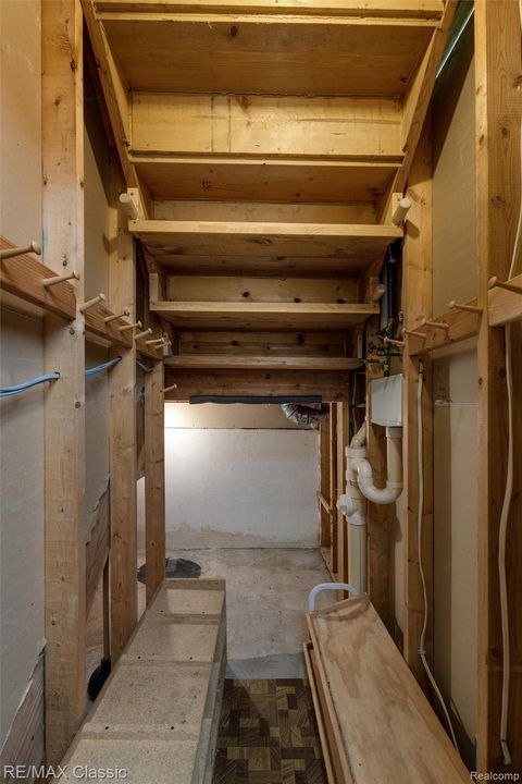 Tiny photo for 3642 Ashview Street, West Bloomfield Charter Township, MI 48324 (MLS # 20261018401)