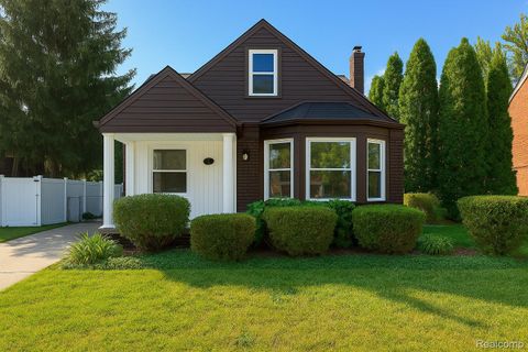 1591 Catalpa Drive Berkley City MI 48072