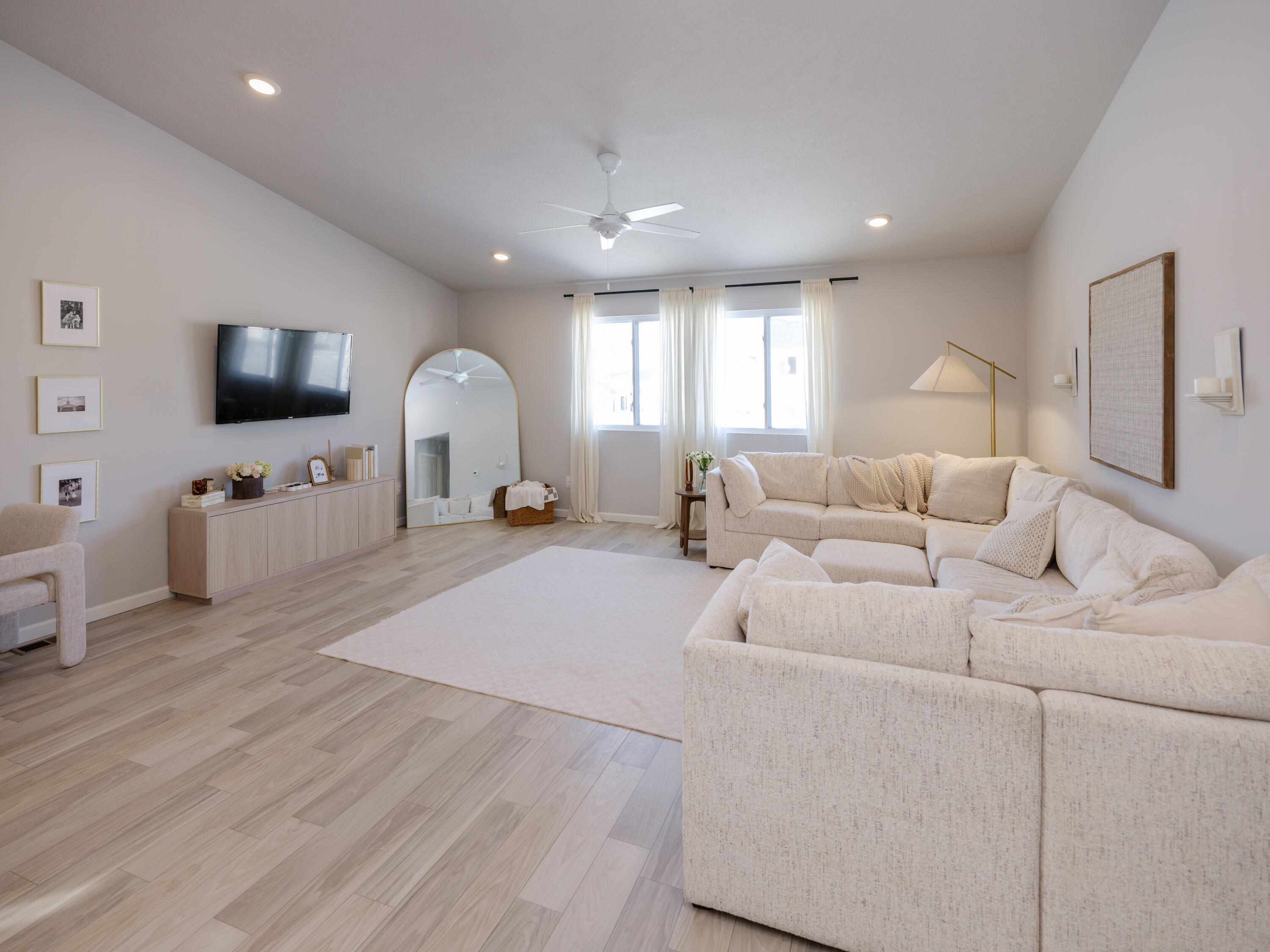 58994 Interlaken Street