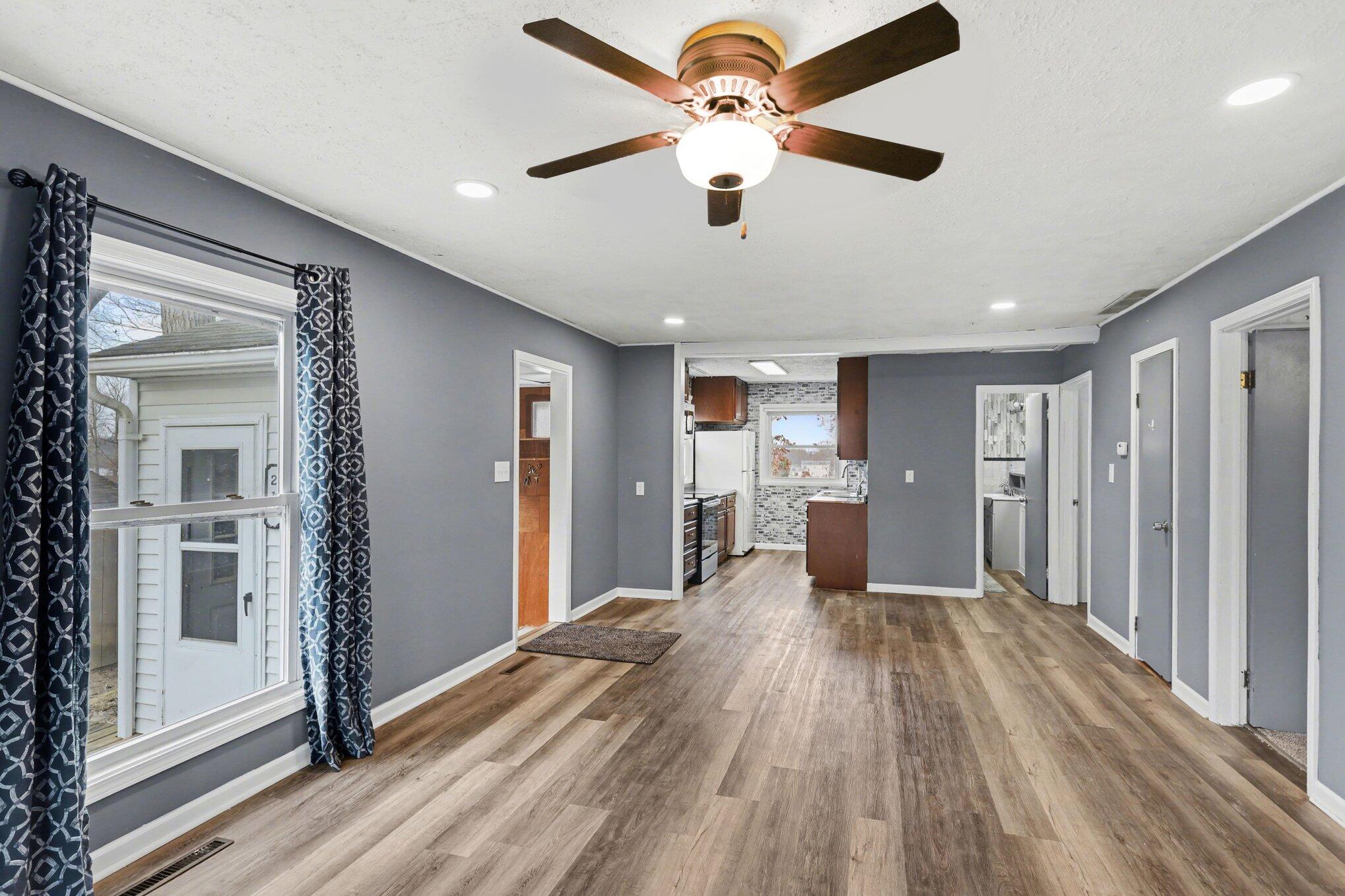 211 North Drive
