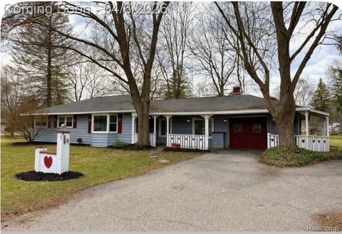 1260 Gilbert Street Flint Charter Township MI 48532