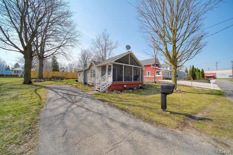 151 N Lakeview Boulevard Rollin Township MI 49253