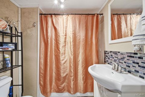 Tiny photo for 151 N Lakeview Boulevard, Rollin Township, MI 49253 (MLS # 56050203244)