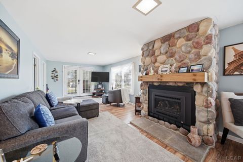 Tiny photo for 151 N Lakeview Boulevard, Rollin Township, MI 49253 (MLS # 56050203244)