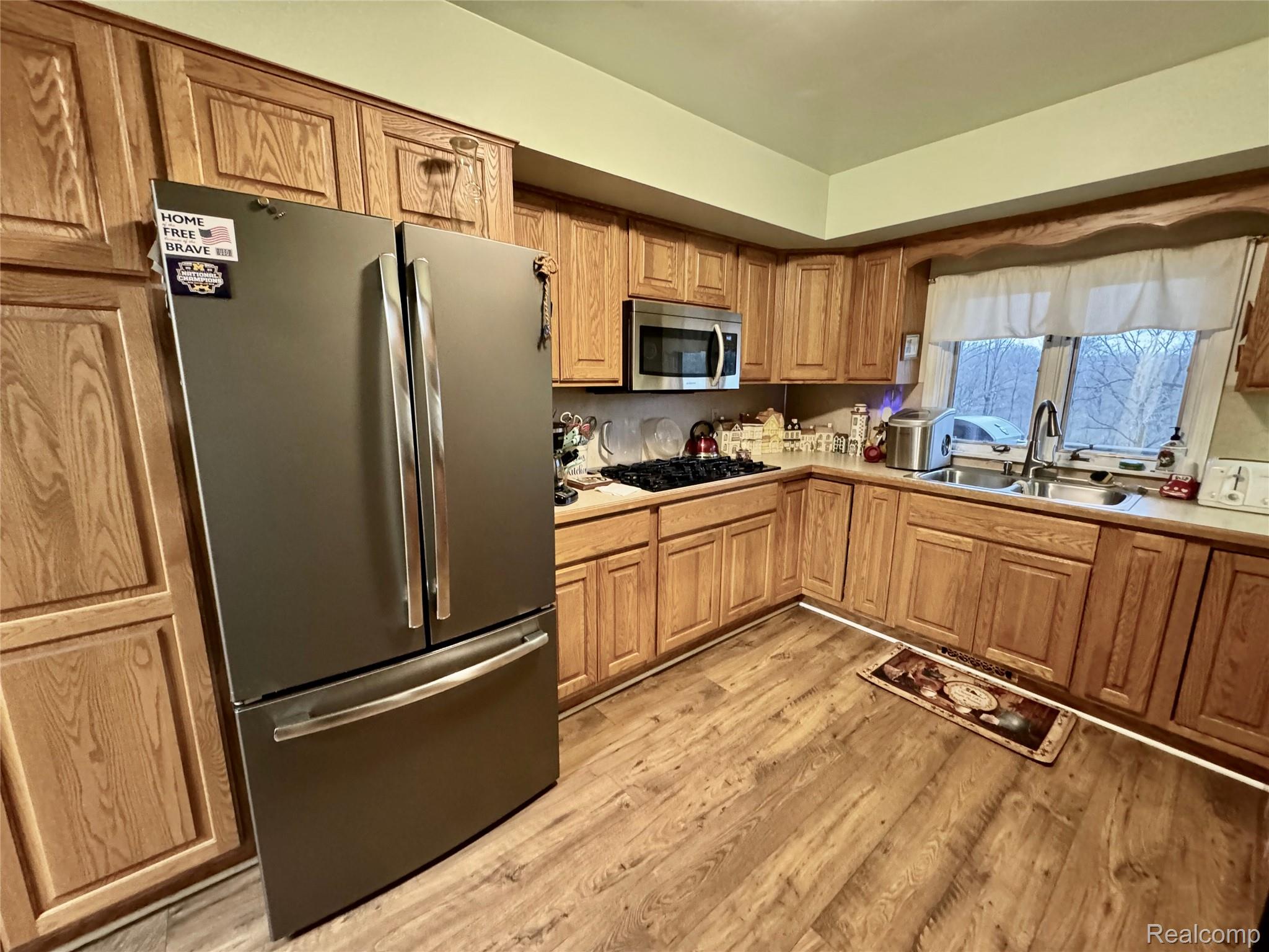 12189 DENTONVIEW Drive