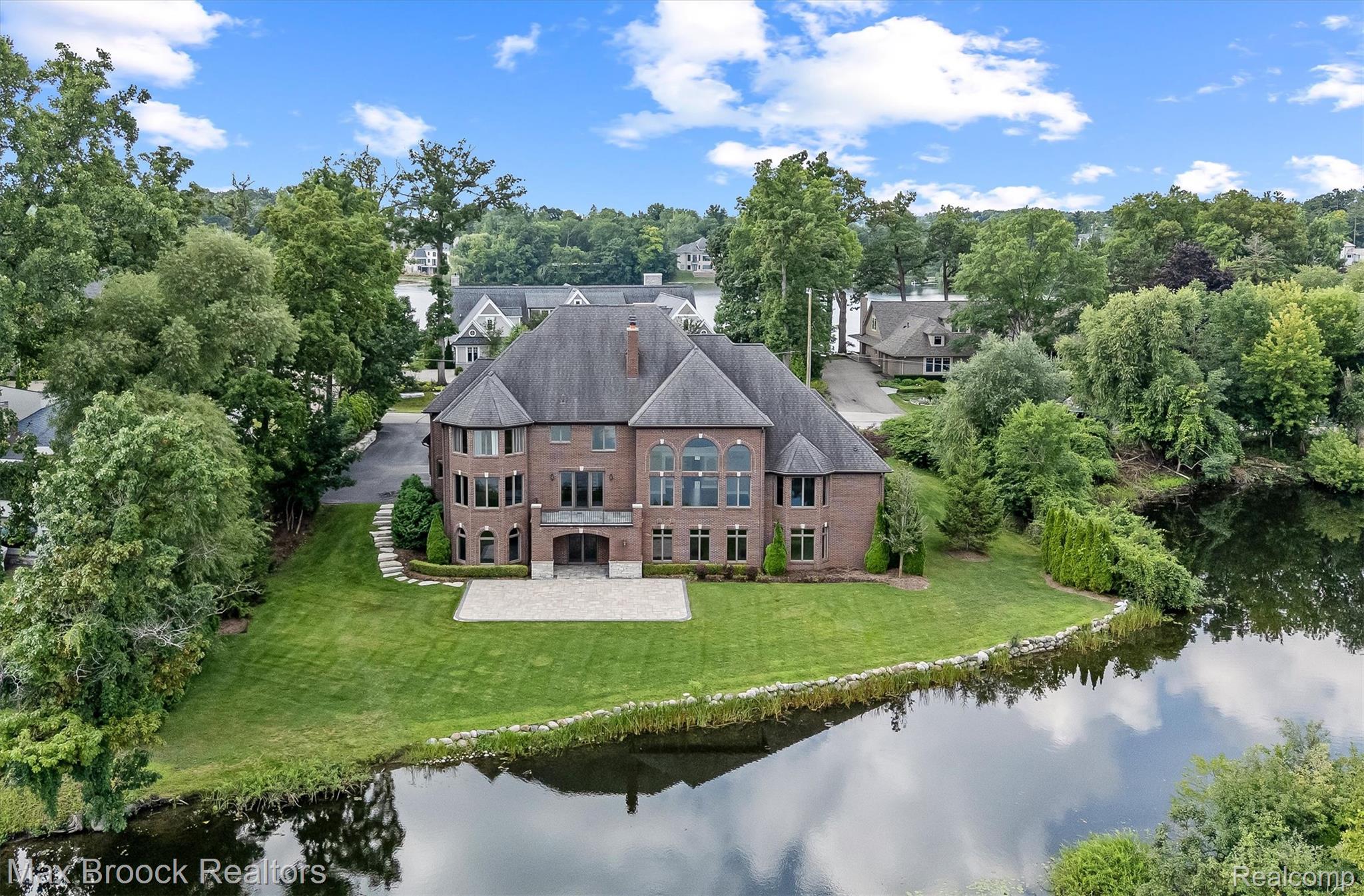 1456 Lochridge Road