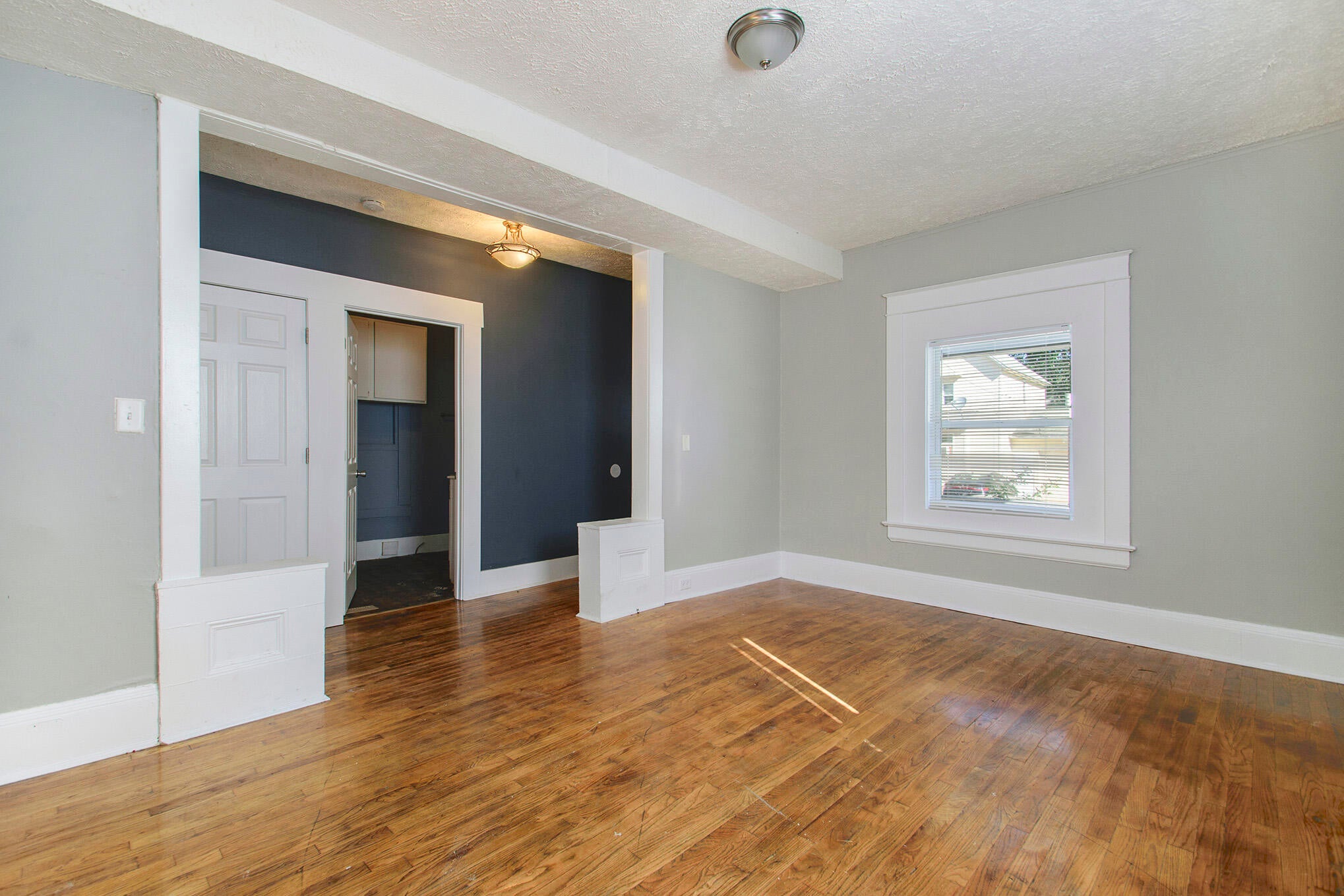 118 Elm Street SW