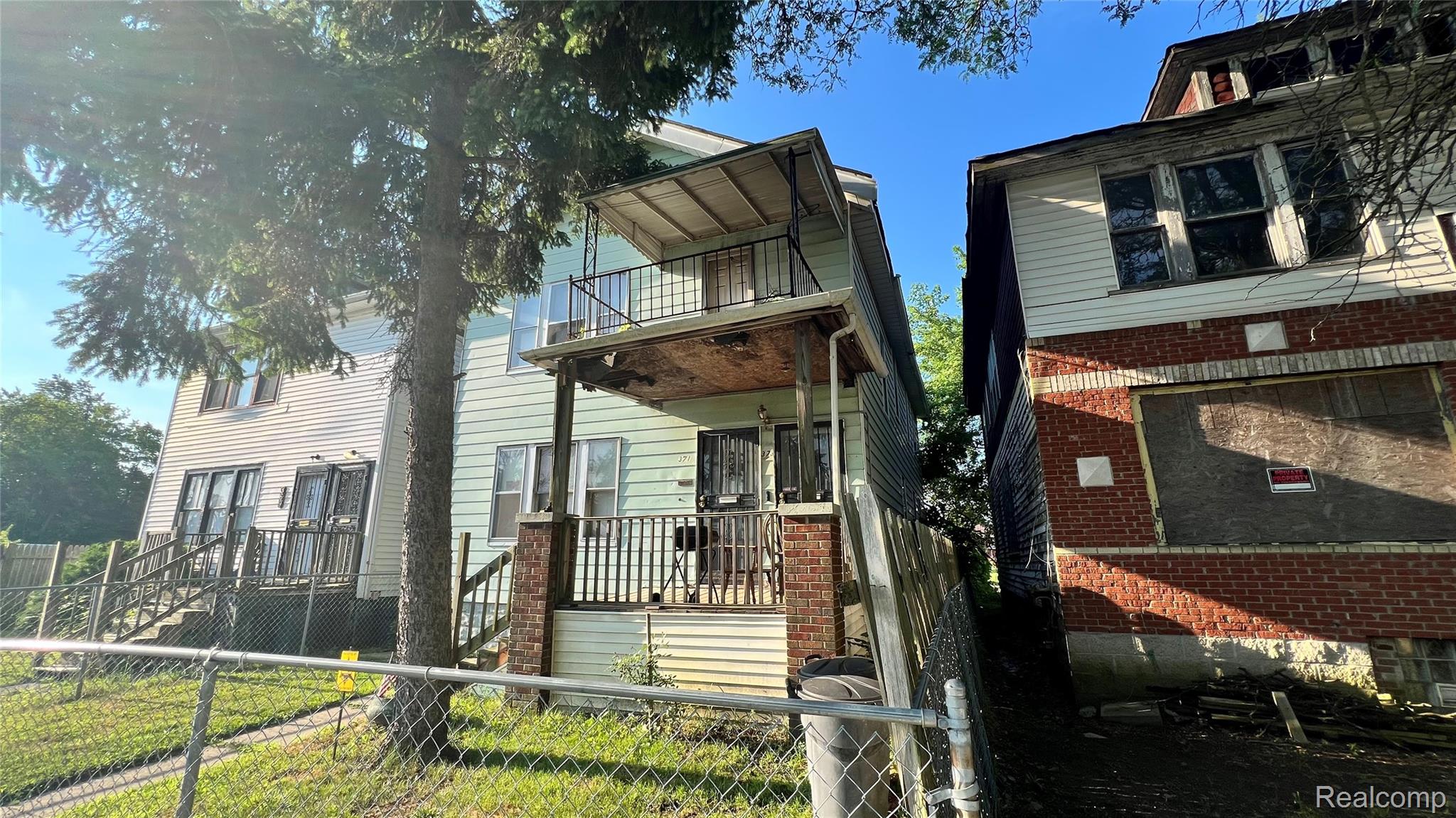 371 Puritan Street