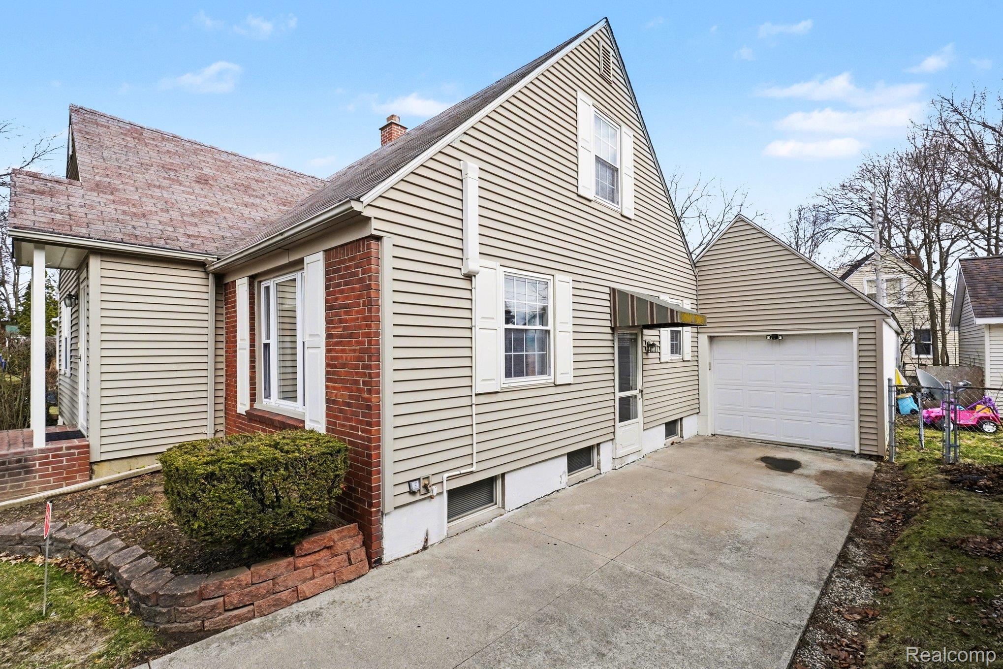 151 Commonwealth Avenue