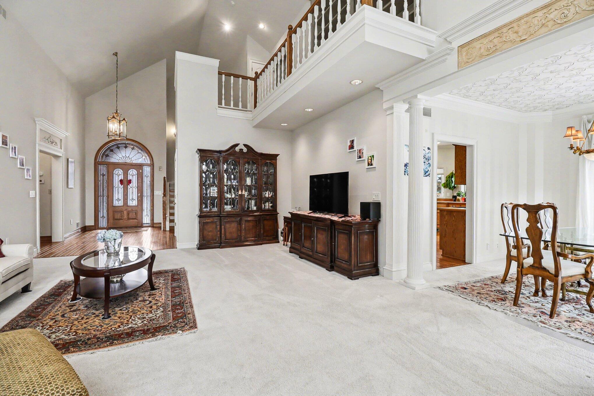 11952 Lorenz Way